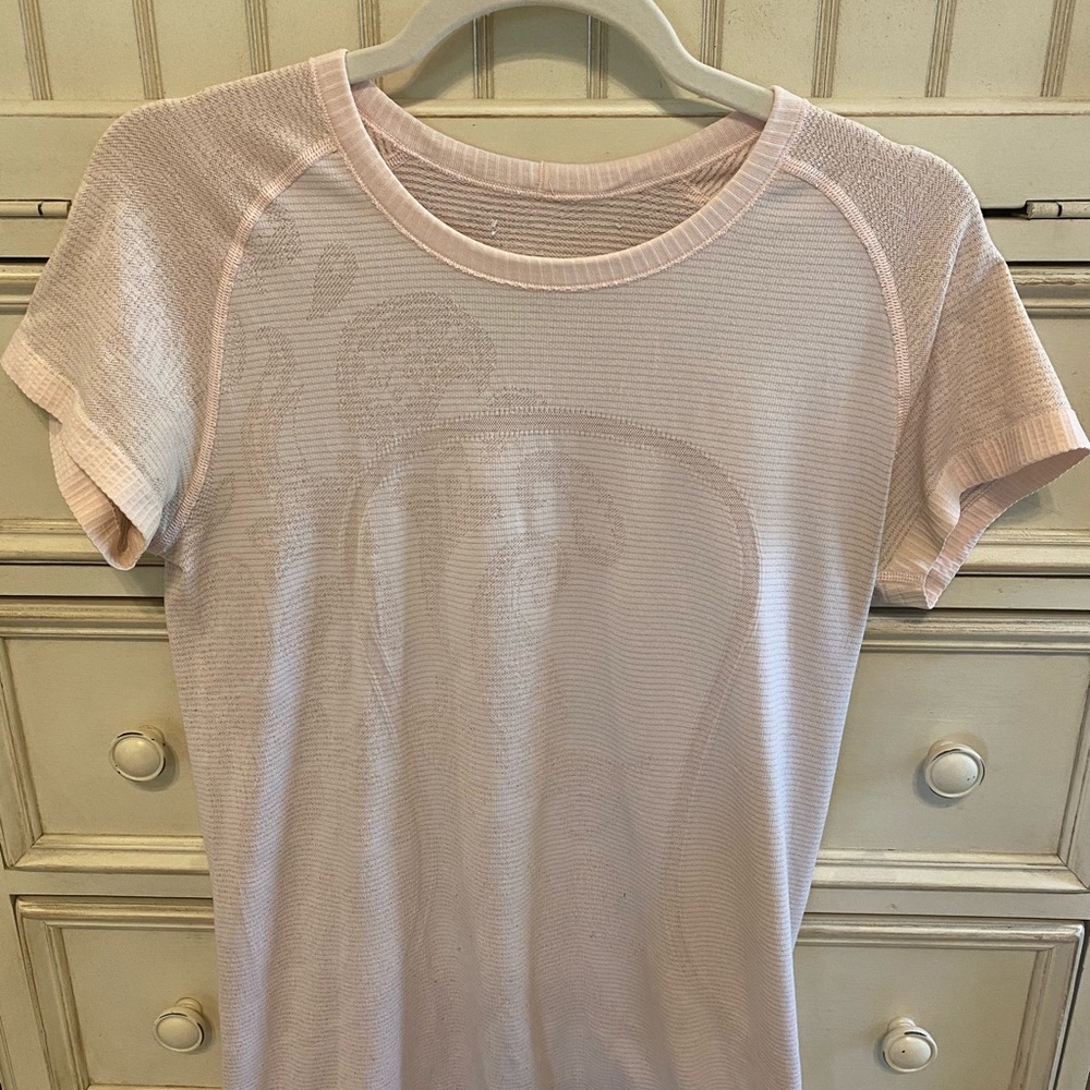 Set of 2 Lululemon Swiftly Tech Shirts